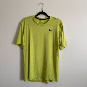Nike Men's Vibrant Green Short Sleeve Tee